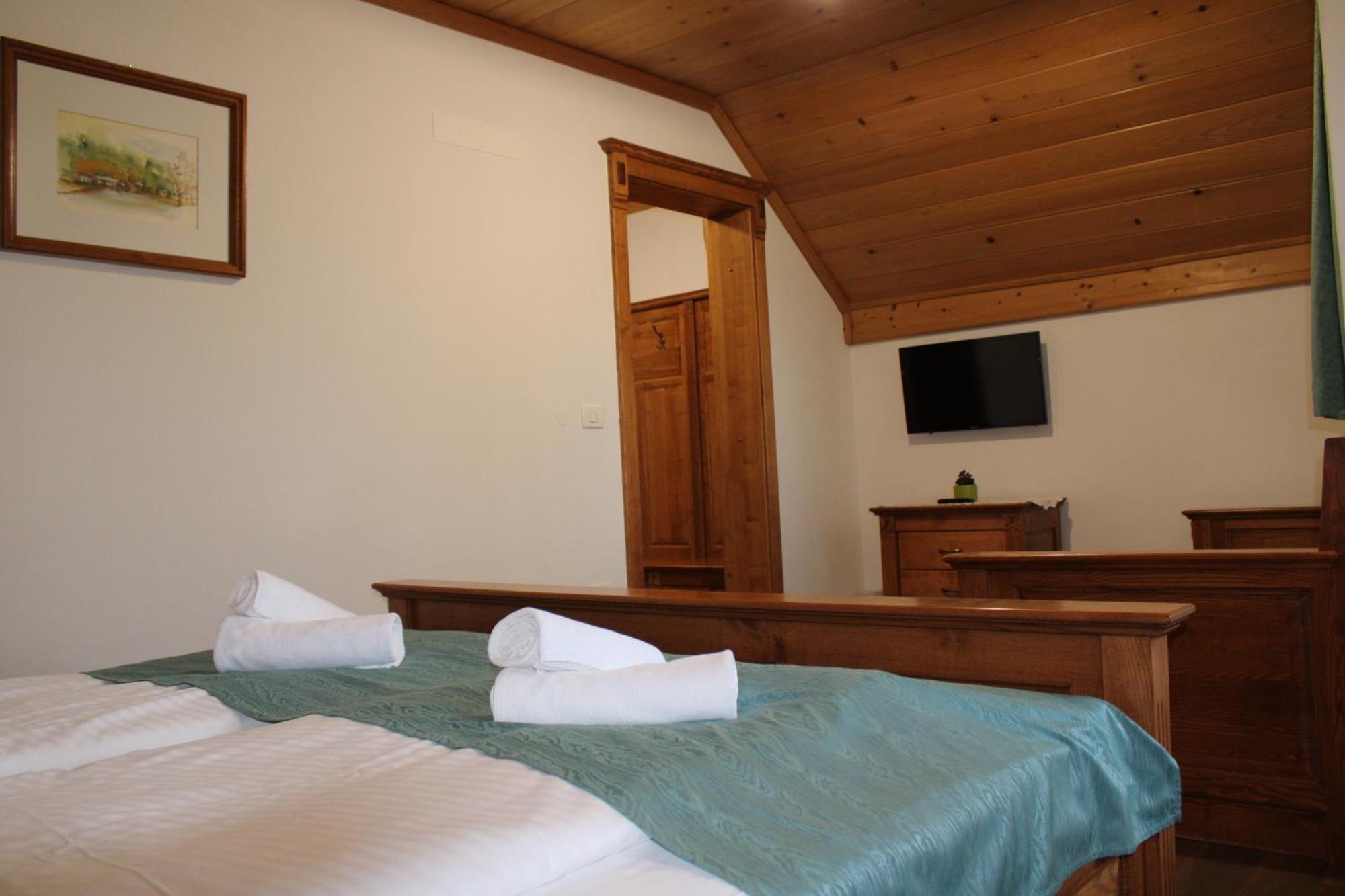 Sport Center Prodnik Hotel Ljubno Buitenkant foto