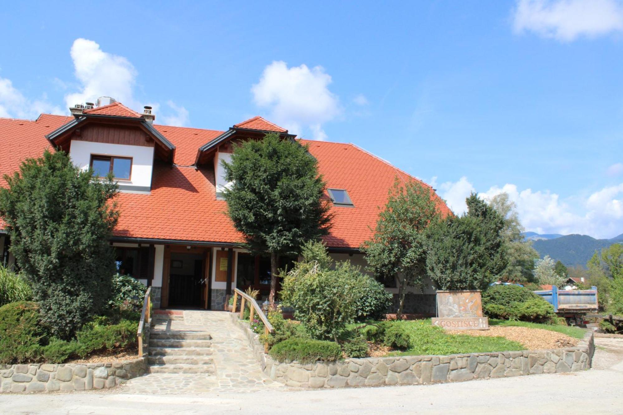 Sport Center Prodnik Hotel Ljubno Buitenkant foto